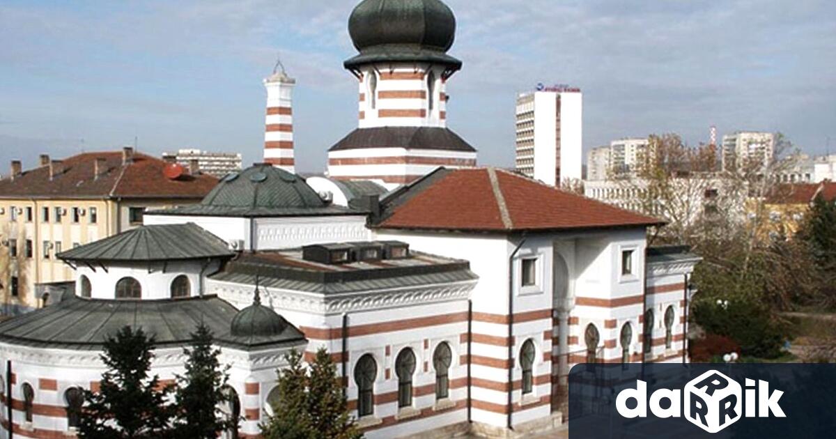 Фасадата на Художествена галерия Колекция Дарение Светлин Русев в Плевен