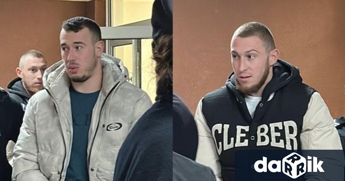 Трима от обвинените за убийството на 23 годишния Костадин Кабаджов от