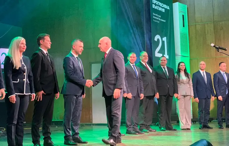 Коалиция „Прогресивна България“ представи листата си с кандидат-депутати от 15-ти МИР - Плевен