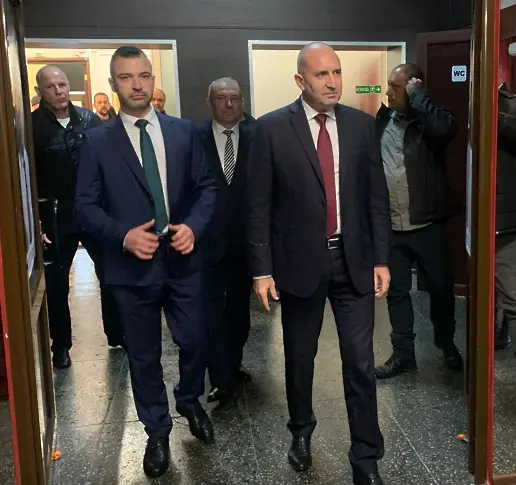 Коалиция „Прогресивна България“ представи листата си с кандидат-депутати от 15-ти МИР - Плевен