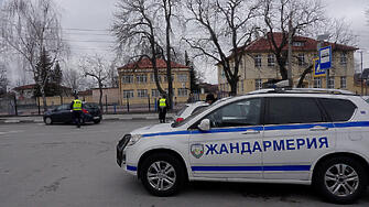 Акция в Самоков: Провериха заложни къщи, иззет е тефтер с имена и суми