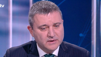 Горанов настоя: Експертизата ми има място в парламента