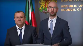 Правителството подготвя пакет от мерки и за бизнеса заради цените на горивата