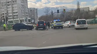Катастрофа в София: Жена е приета в болница