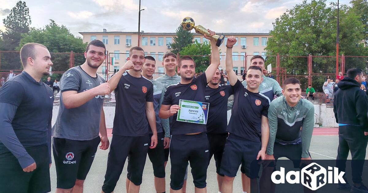 Община Мездра обявява провеждането на юбилейното 25 то издание на открит