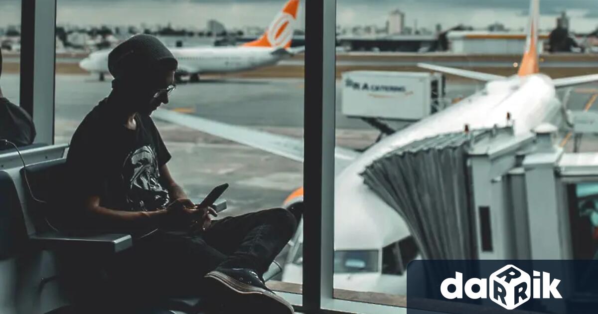 Турските власти задържаха четирима митнически служители от международното летище Истанбул