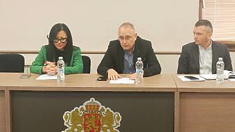 Няма закрити паралелки в Пловдивско, но част от учениците остават в риск