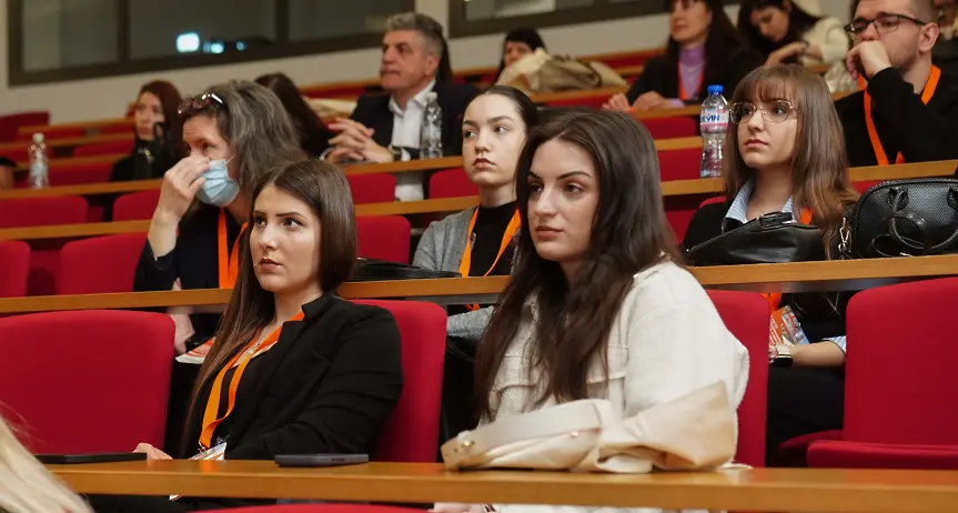 Факултетът по фармация на МУ-Плевен представи първата в България електронна платформа за подпомагане на клинични решения при лекарствена терапия