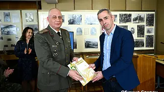 Стефан Радев поздравява служителите на Военно окръжие-Сливен със 140-та годишнина