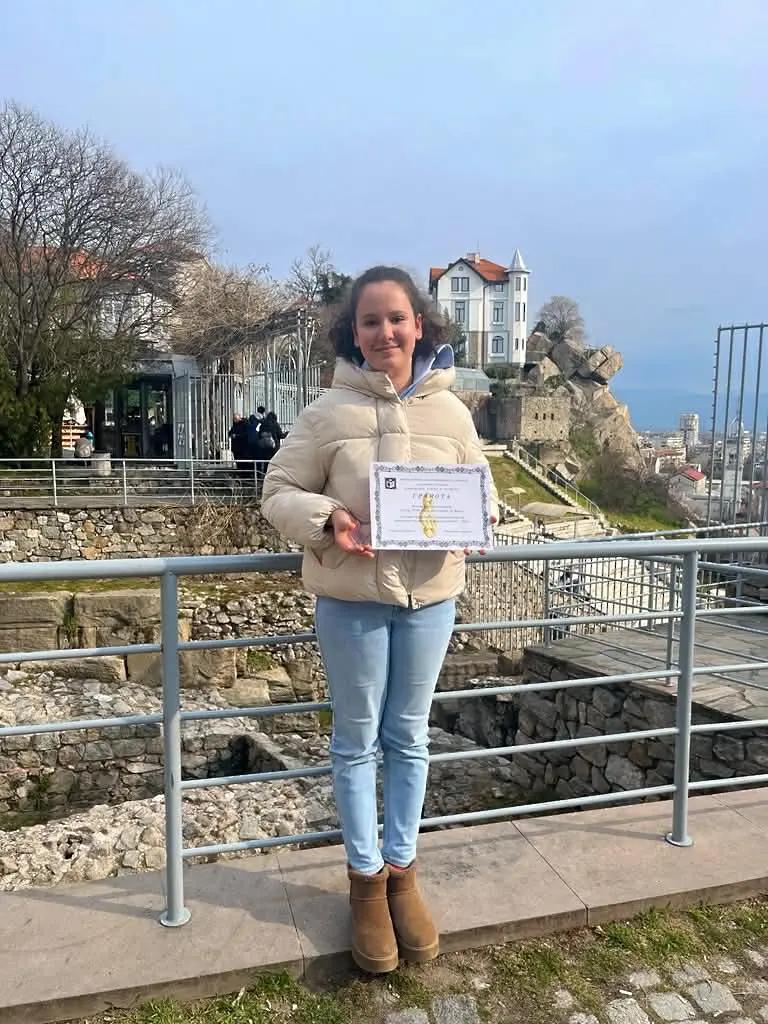 Ученици от ППМГ – Враца с достойно представяне на национално състезание по музика