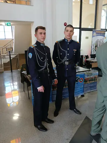 Курсант от ВВВУ „Георги Бенковски“ откри Панорамата на висшето образование в гр. Видин с изпълнение на гайда