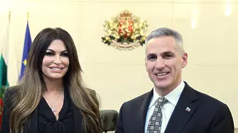 Премиерът Гюров проведе среща с посланика на САЩ в Гърция