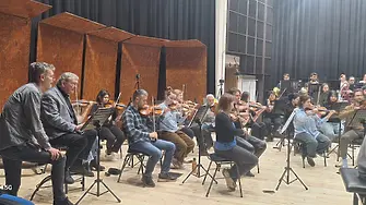 Известният диригент Урош Лайовиц  провежда във Враца майсторски клас за млади диригенти