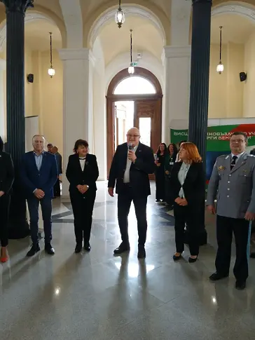 Курсант от ВВВУ „Георги Бенковски“ откри Панорамата на висшето образование в гр. Видин с изпълнение на гайда