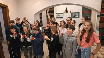 Деца участваха в творчески работилници и боядисваха писани яйца в Етнографския музей на Враца