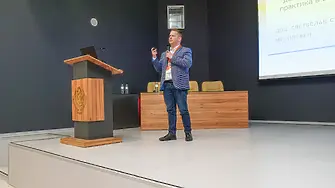 Факултетът по фармация на МУ-Плевен представи първата в България електронна платформа за подпомагане на клинични решения при лекарствена терапия