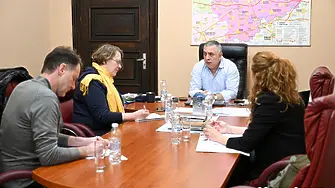 Организацията на предстоящия вот за НС обсъдиха кметът Стефан Радев и международни наблюдатели от ОССЕ