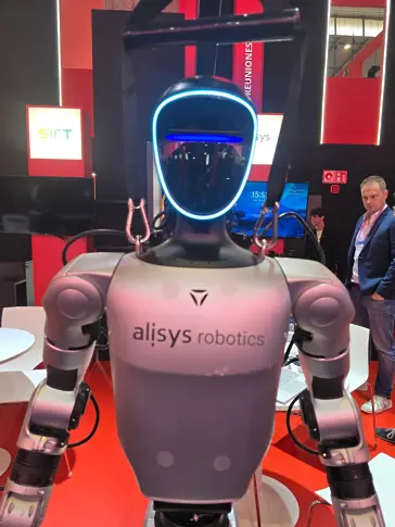 Инвазия на роботи променя бъдещето: Разказва Светлин Желев