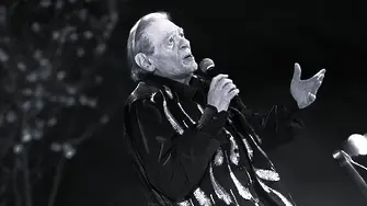 Почина поетът, композитор и певец Михаил Белчев