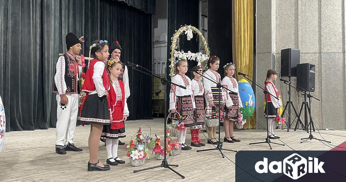 За шеста поредна година Гулянци посрещна един от най цветните и