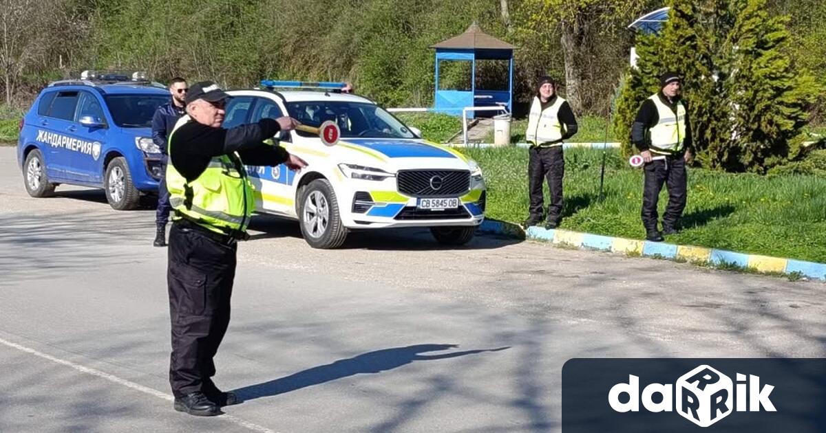 Специализирана полицейска операция се провежда в момента на територията на