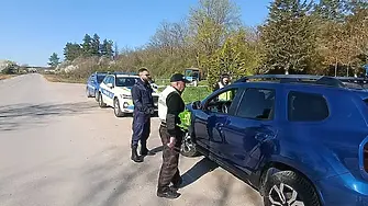 МВР Враца провери 48 адреса и задържа  четирима