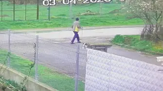 Трети ден издриват 79-годишна жена от казанлъшкото село Ръжена