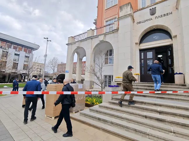 Община Плевен получи бюлетините за предстоящите парламентарни избори на 19 април