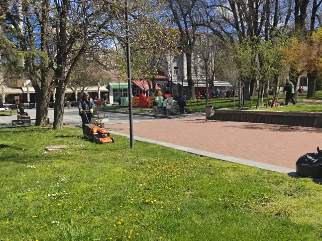 Пускат фонтаните в Плевен за Великден 