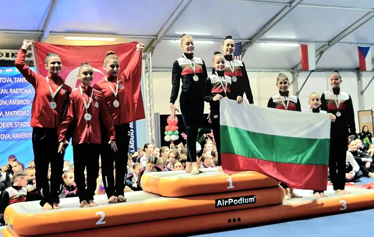 Поредно силно представяне на акробатите от СКА „Стефан Данчев“