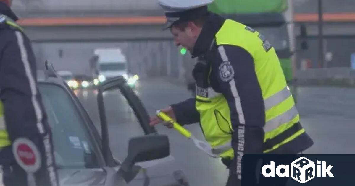 Над 700 полицейски екипа ще следят за безопасността по пътищата