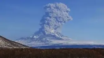 Вулканът Шивелуч изригна и изхвърли пепел на височина 7 км 