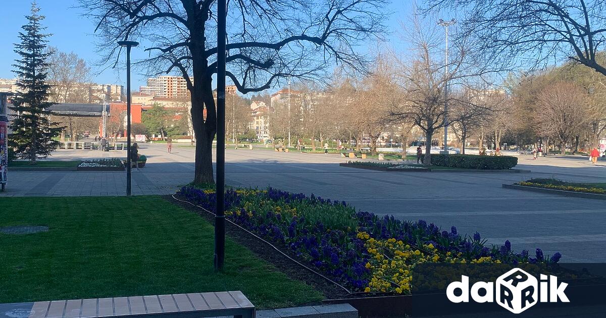 В сряда облачността ще е променлива често намаляваща до незначителна