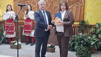 инж. Иваничка Иванова-Тихова от СЦДП-Габрово с престижно отличие от церемонията „Лесовъд на годината 2025"