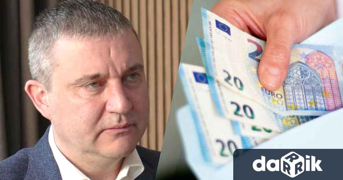 Водачът на листата на ГЕРБ СДС във Варна Владислав Горанов бе