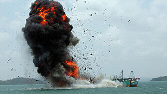 Американската армия съобщи, че е ударила плавателен съд в Тихия океан, четирима са убити