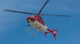 Въздушната линейка транспортира жена с тежко мозъчно заболяване от Панагюрище до София