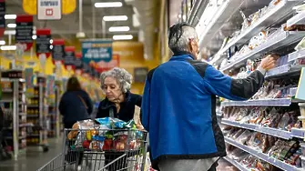 КНСБ представя данните за цените на стоките от малката потребителска кошница за март