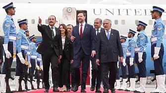 Ди Ванс, Уиткоф и Къшнър пристигнаха в Пакистан за преговорите с Иран 