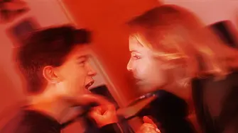 Ученик убива учител след ези-тура