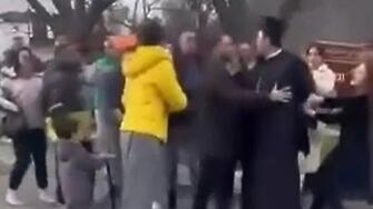 Скандал след Великден в Златоград: Меле между младежи и пиян свещеник