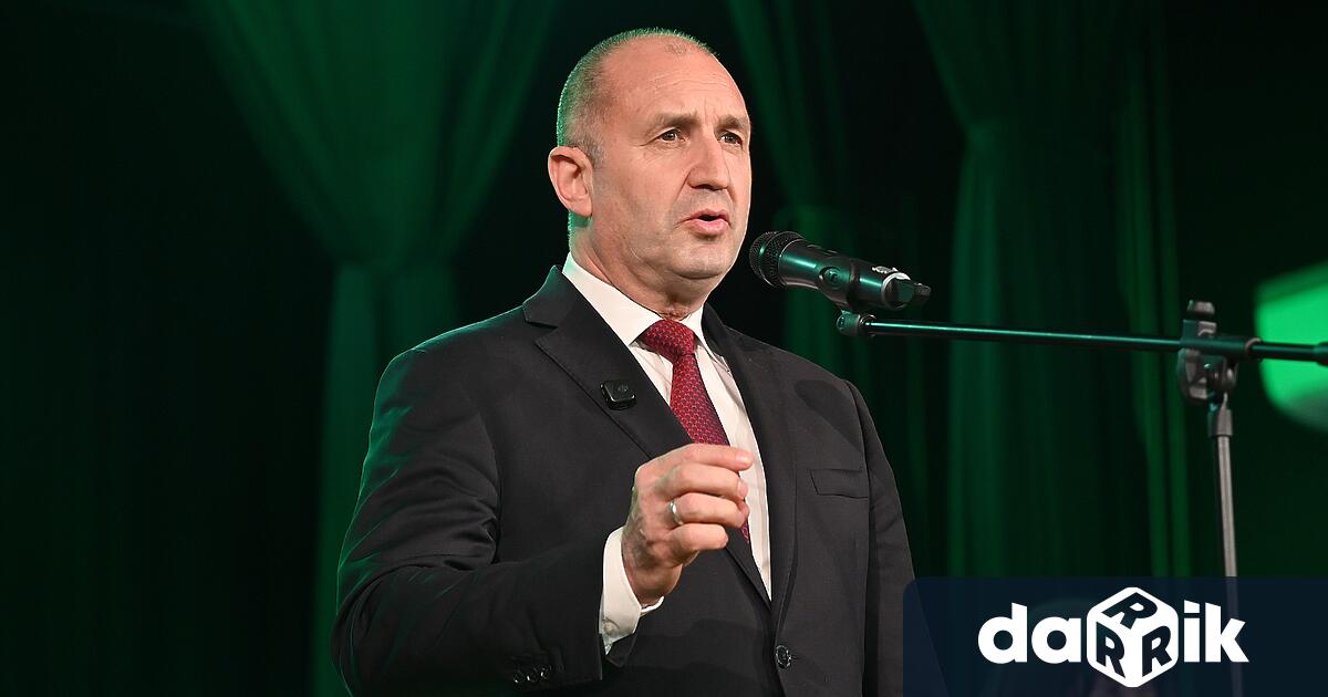 Лидерът на коалиция Прогресивна България Румен Радев посети тази вечер