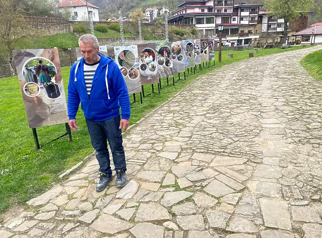 Невидимата грижа за автентичността: как се поддържа калдъръмът в музей „Етър“