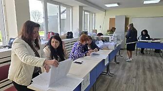 Стотици членове на СИК може да не получат заплатите си 