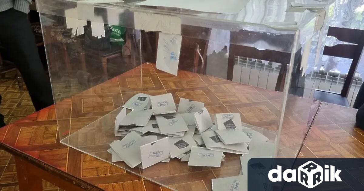 38 6 е избирателната активност към 17 00 часа Това сочат данните