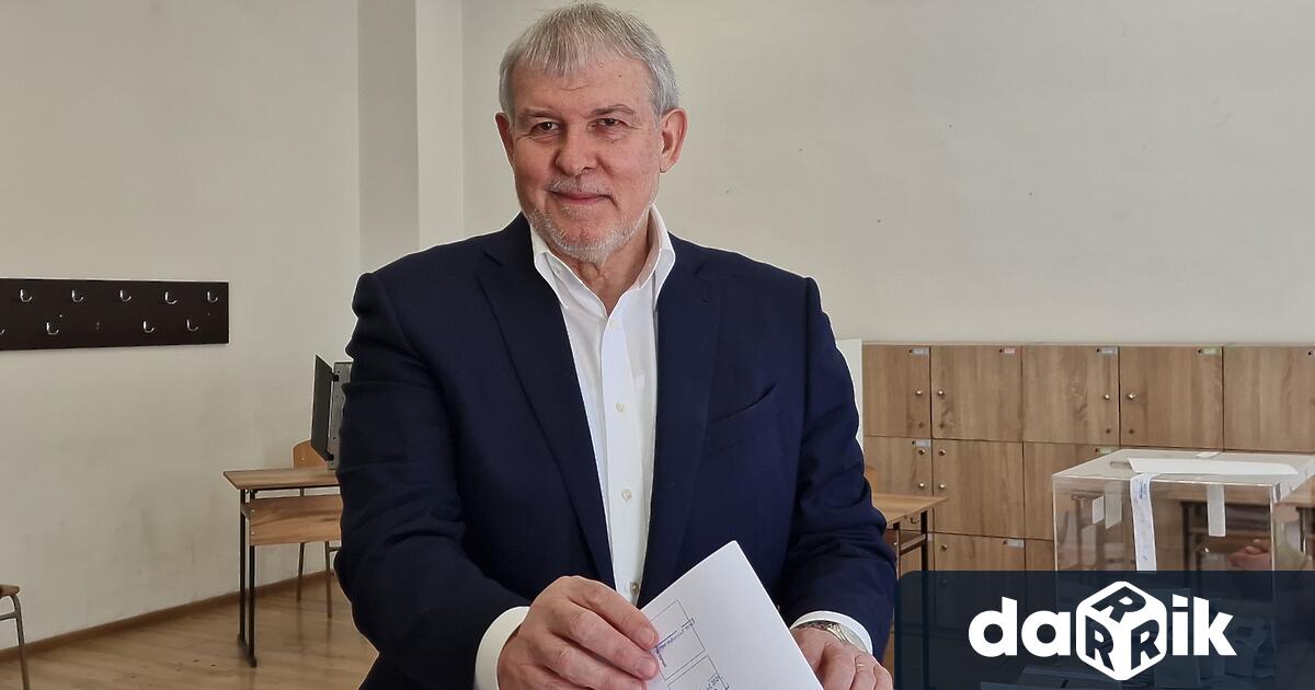 Днес гласувам за добруването на българския народ за по високи доходи