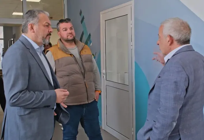 Община Севлиево приключва скоро проекта за реконструкция, обновяване, внедряване на енергоспестяващи мерки и модернизация на образователната среда в СУ „Васил Левски“ 