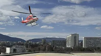 Въздушна линейка от базата в Сливен транспортира по спешност 48-годишна жена