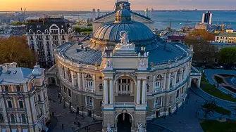 380 000 души в Украйна са без ток  след руски удари