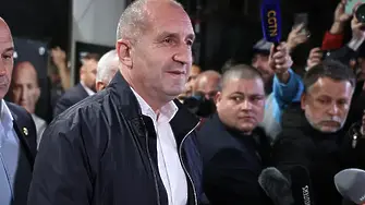 Радев с огромен интерес от световни медии